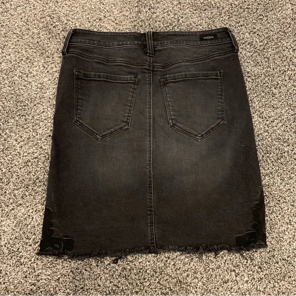Liverpool Black Denim Skirt. Women’s 2.